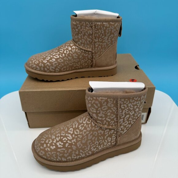 Ugg Women's Classic Mini Metallic Snow Leopard Print Boot, Size 5, Amphora - Picture 3 of 12
